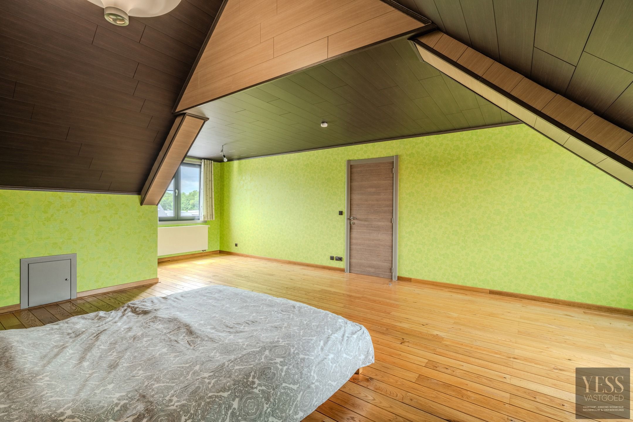 Uniek pand 236m2 bewoonbaar + atelier/winkel/opslag 475m2! foto 20