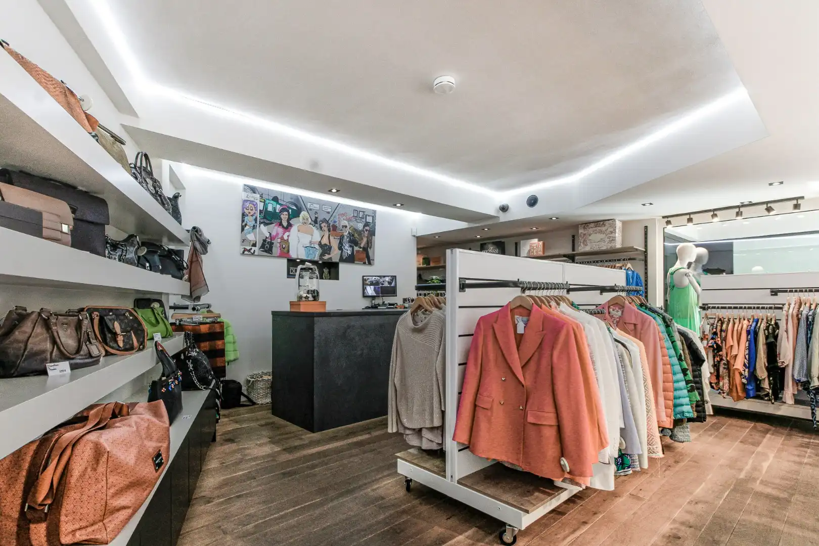 Handelspand te huur – overname handelsfonds luxe tweedehands kleding Dumortierlaan foto 7