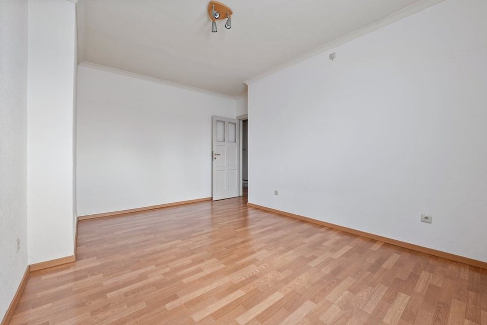 OP TE FRISSEN GEZINSWONING OP EEN TOPLOCATIE IN SINT-TRUIDEN foto 19