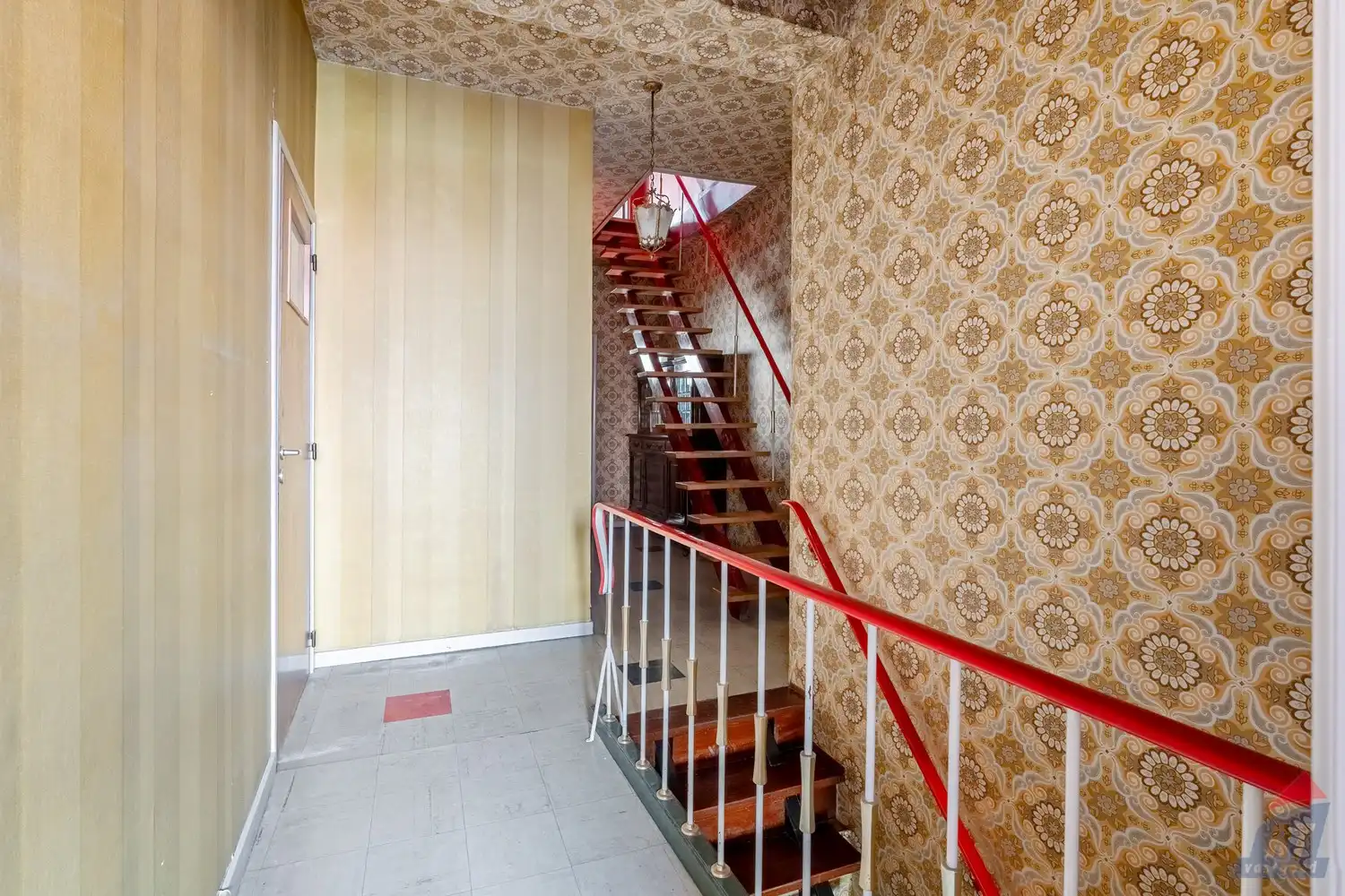 Unieke investeringskans op absolute toplocatie in het hart van Sint-Truiden! foto 12