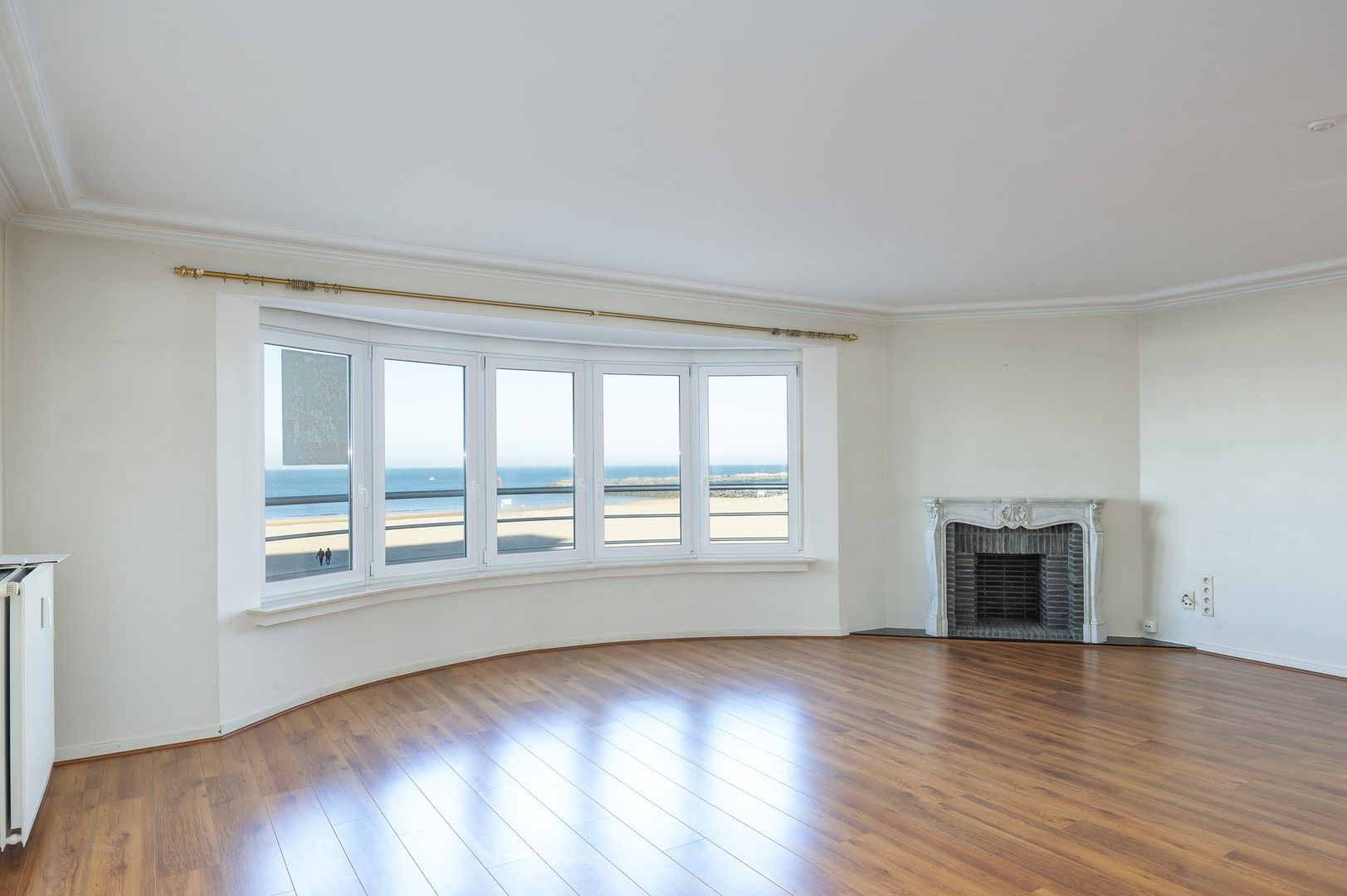 Appartement te huur foto {{pictureIndex}}