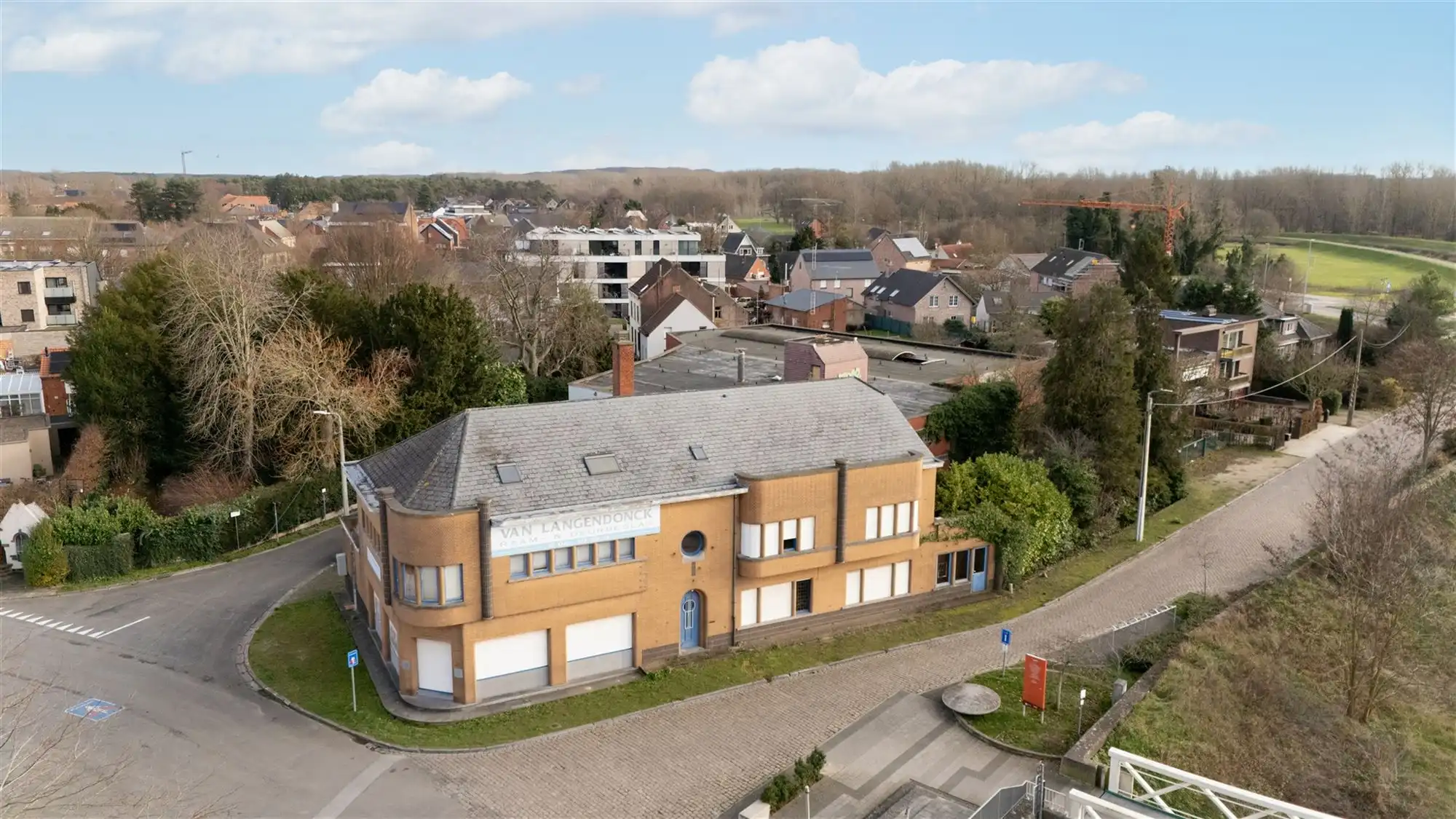 Prachtig gelegen projectgrond met zicht op het water! foto 6