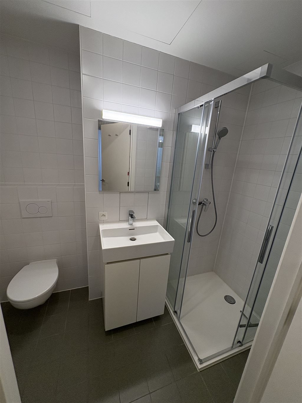 Prachtige hoogwaardige nieuwbouw studentenkamer in hartje Leuven.  foto 5