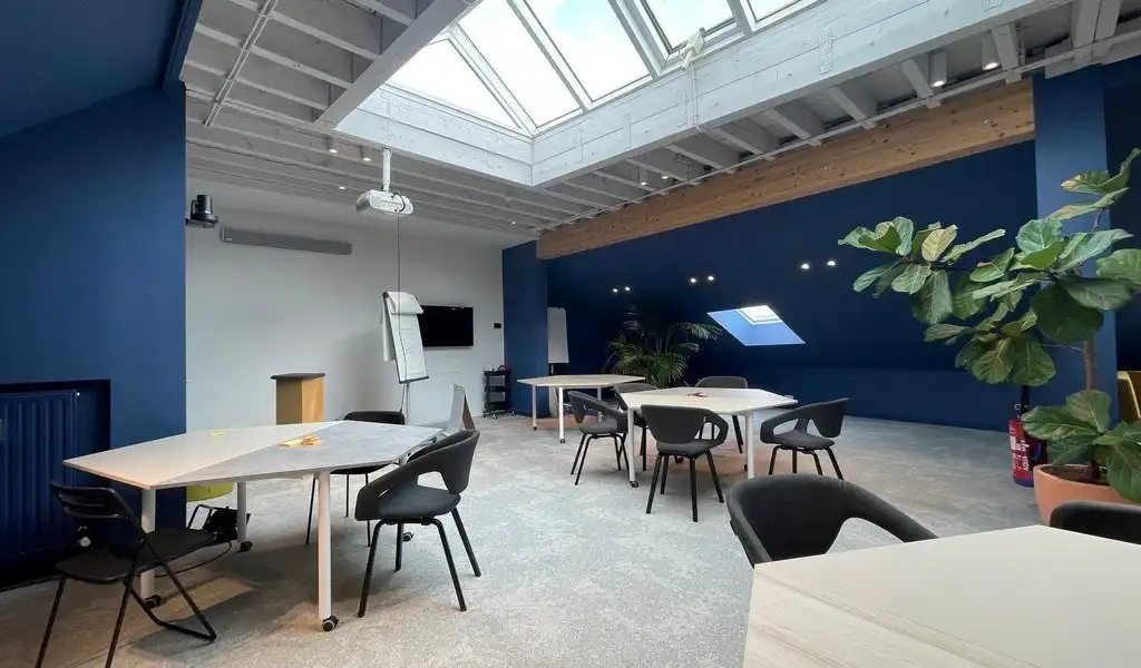 Duplexkantoor te huur in prachtig herenhuis in centrum Antwerpen foto 11