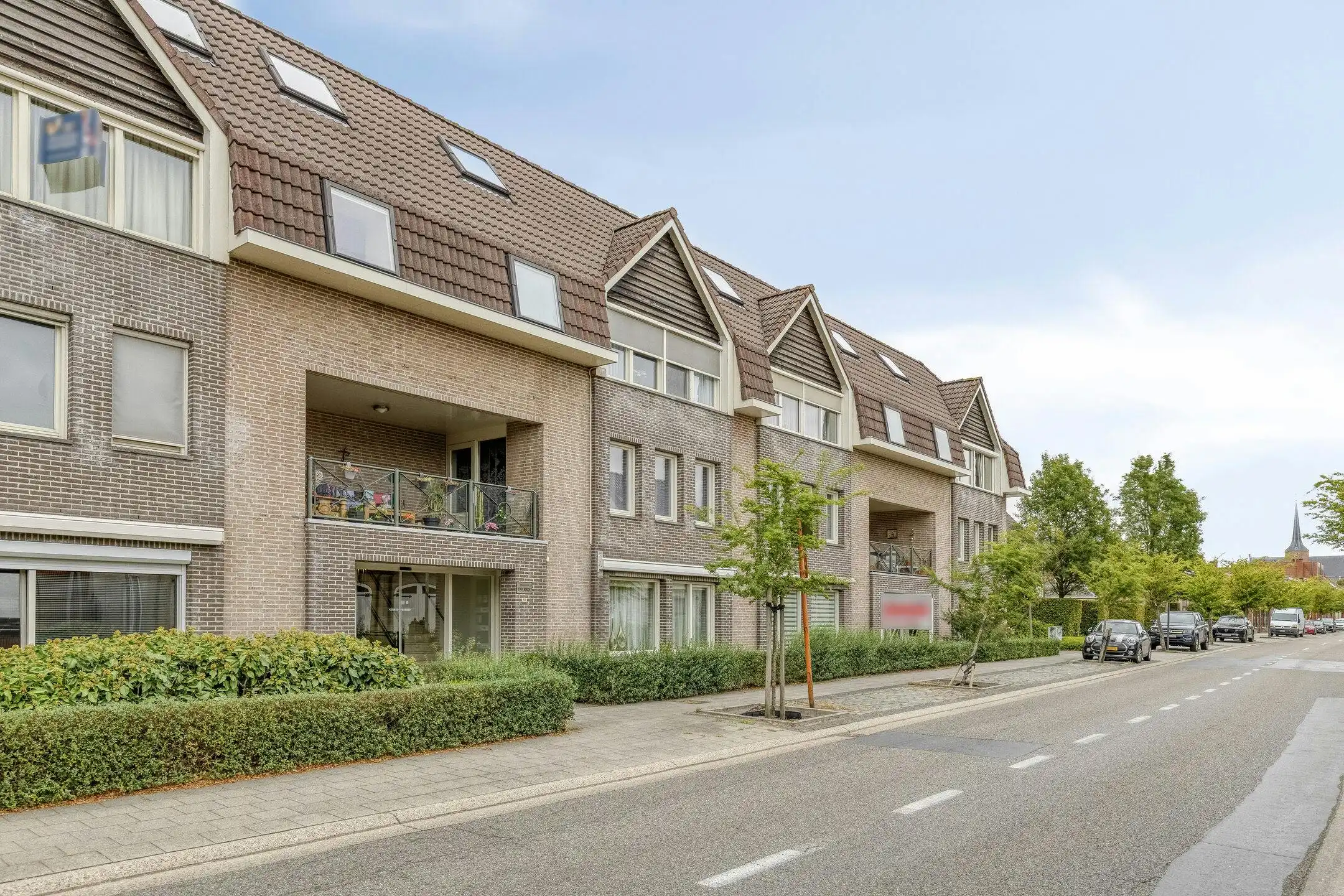 Gelijkvloers appartement met garagebox te koop in Meerle! foto 3