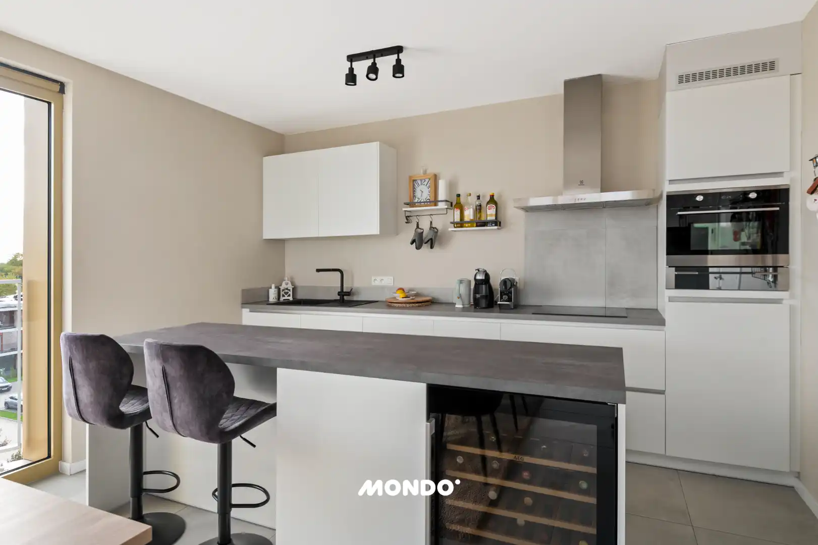 BEN-appartement met ruim terras en vrij uitzicht. foto 4