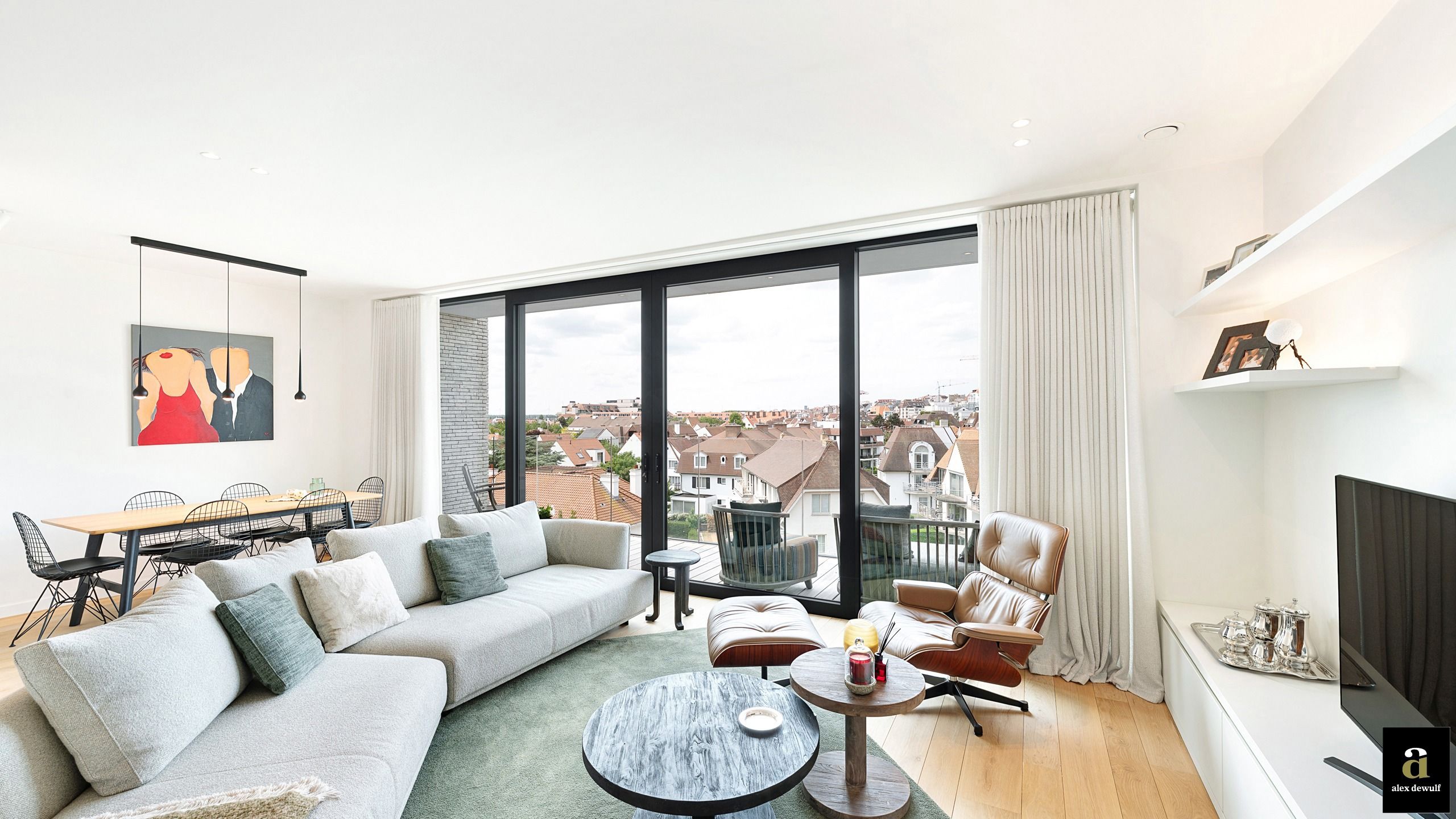 Exclusief zongericht  ruim appartement met open zicht en dubbele autostaanplaats [Koningslaan]. foto 11