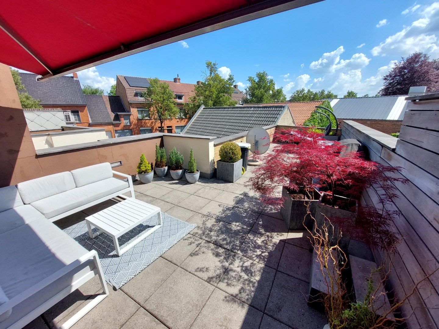 Ruim appartement van 147m² foto 8