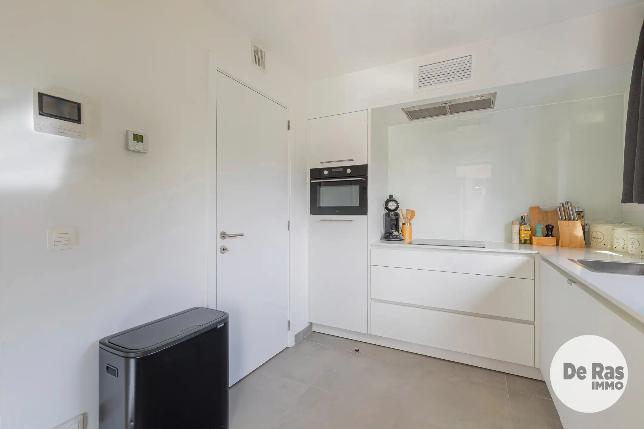 HOFSTADE - Recent, energiezuinig en instapklaar appartement foto 5