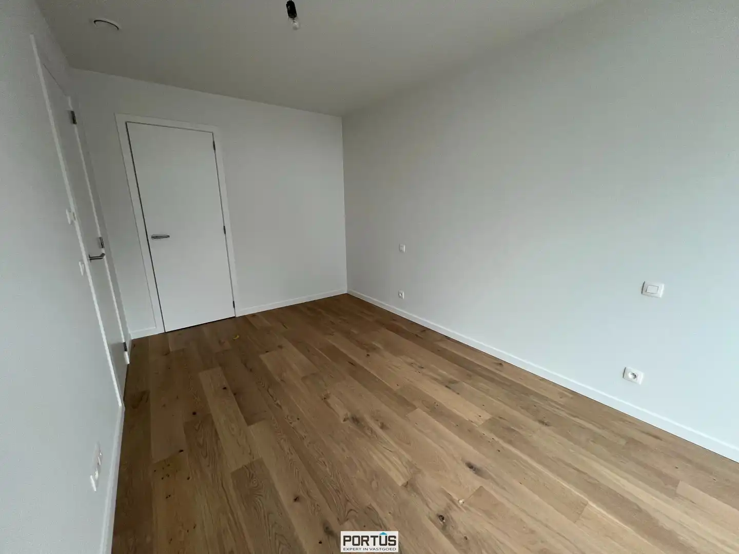 Instapklaar nieuwbouwappartement te koop met 1 slaapkamer in Residentie Portanic te Nieuwpoort foto 7