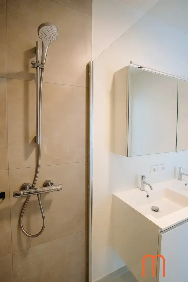 Luxe 2-slaapkamer appartement te huur in Oostende – Ensor Tower foto 16