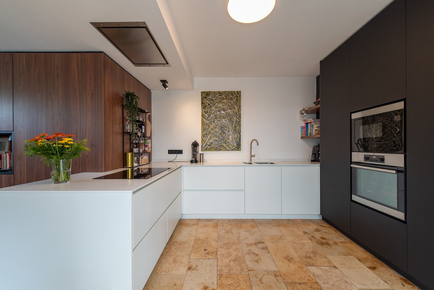 Moderne villa  met zwembad op toplocatie in Genk - instapklaar en future-proof foto 12