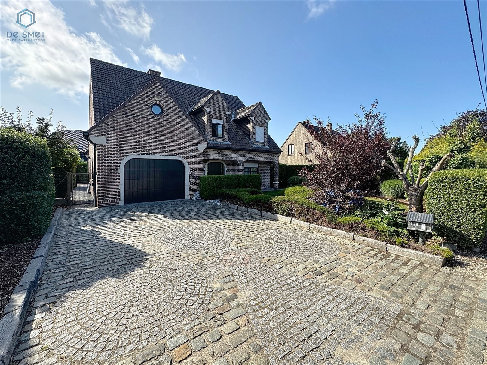 Prachtig gerenoveerde villa met 4 slaapkamers, garage en zwembad foto 33