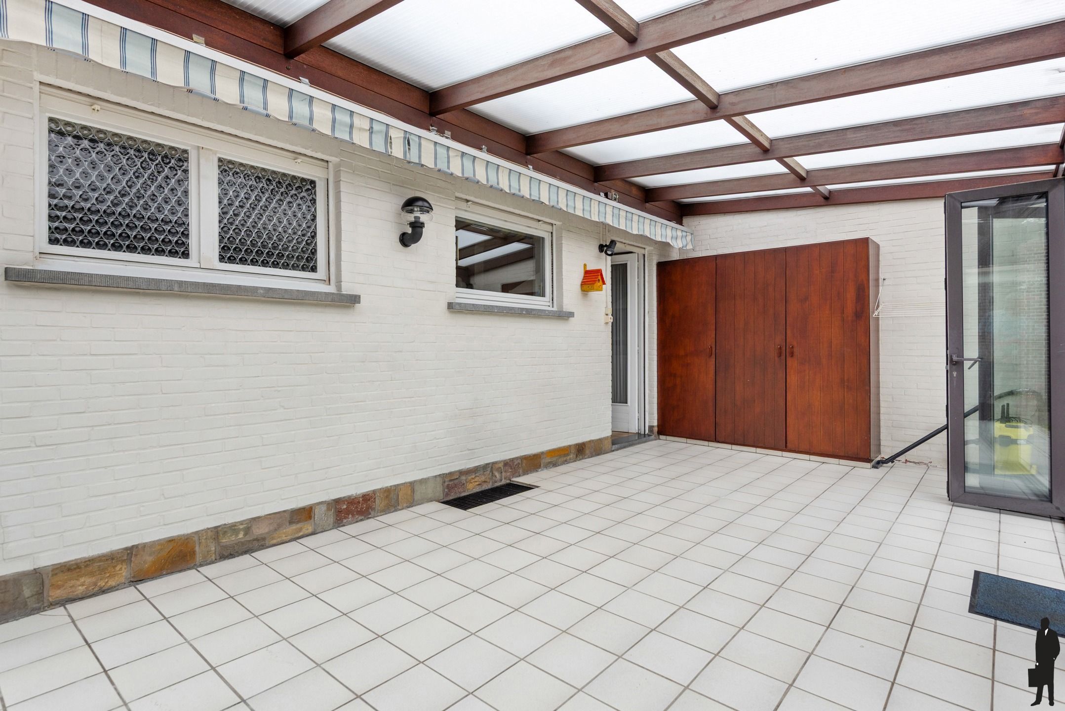Te renoveren woning met 3 slpks op een TOP locatie in Hove  foto 6