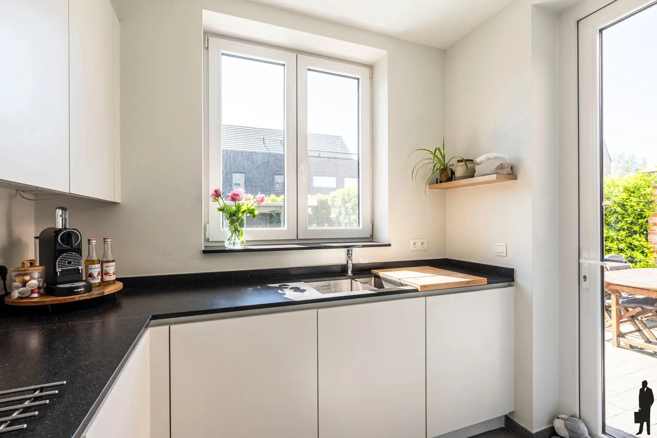Recente, instapklare woning met 4 slpk. gelegen op rustige locatie te Meer. foto 12