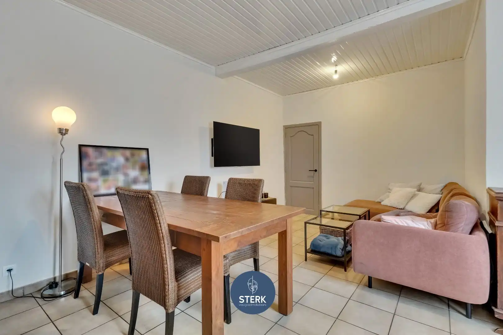 CHARMANTE GEZINSWONING MET 3 SLPKS IN HARTJE OUD-REKEM !  foto 5