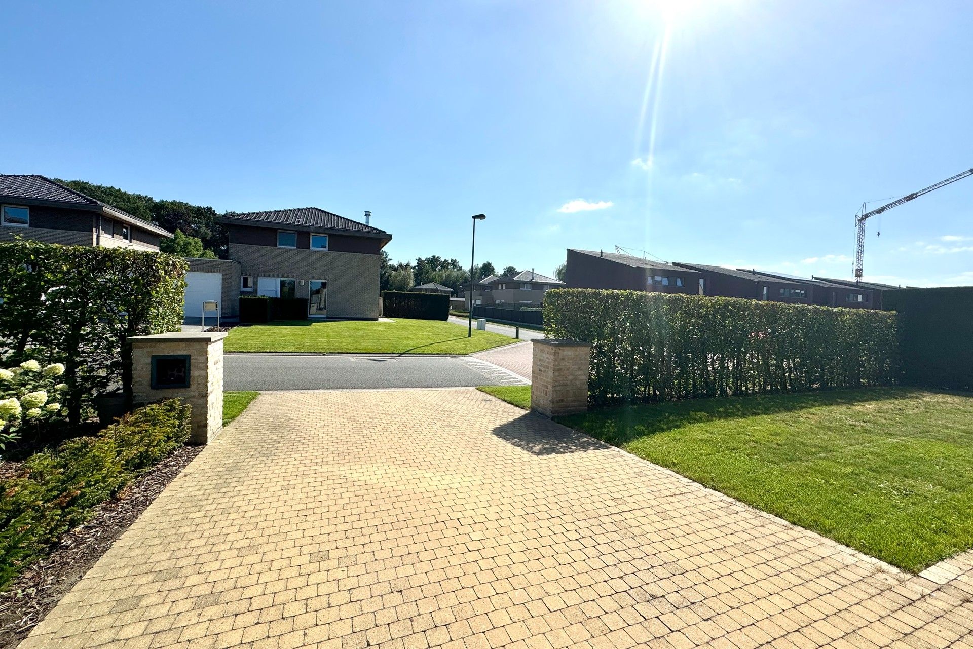 LANDELIJKE WONING MET GARAGE & TUIN foto 31