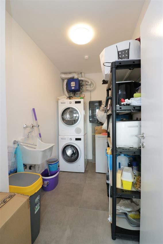 Duplex met 2 slpk., zuidterras en autostplts op rustige locatie foto 22