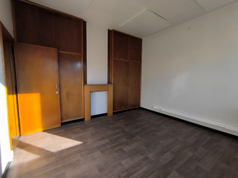 Ruime alleenstaande woning foto 15