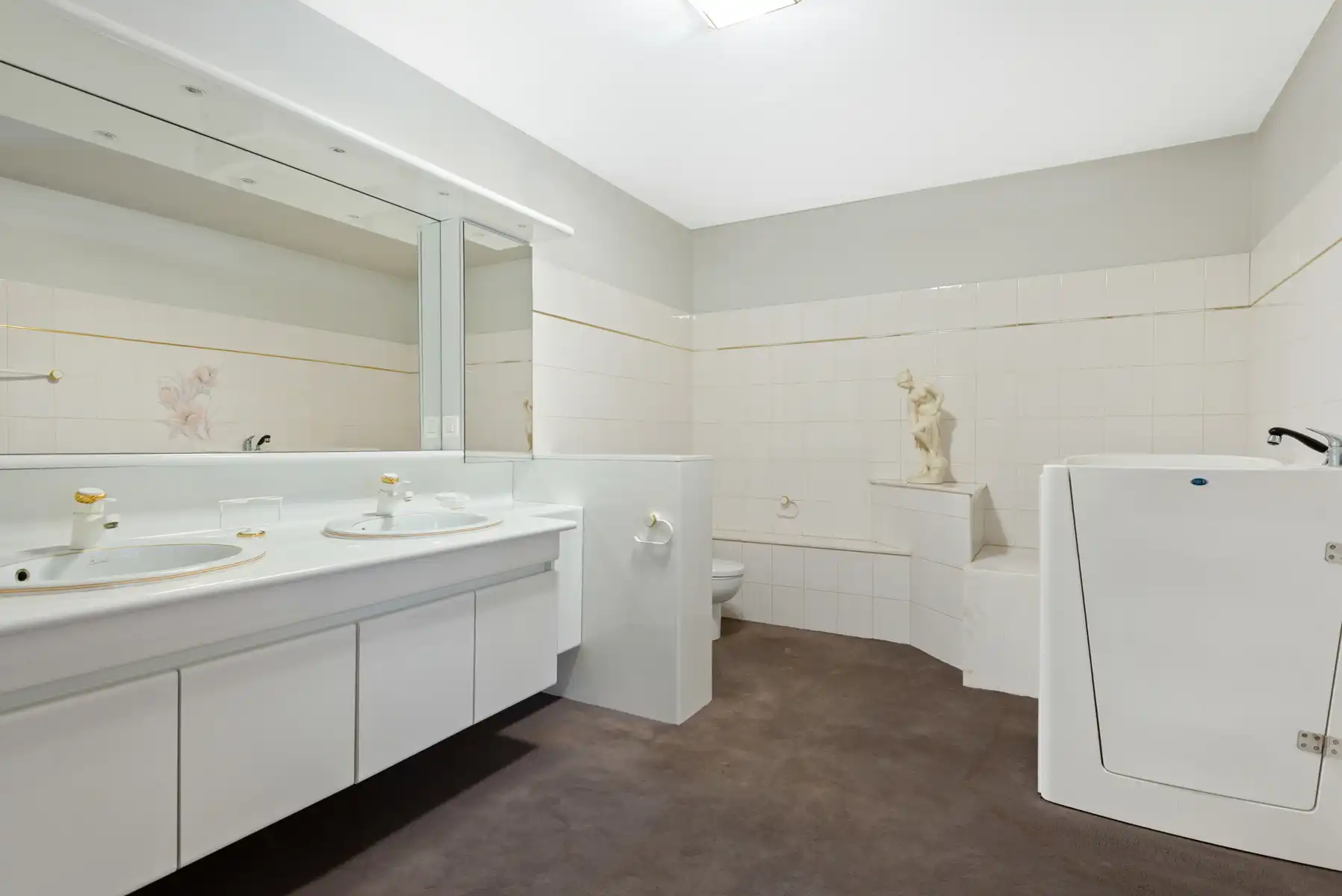 Te renoveren villa op toplocatie, voorkant Schilde  foto 20