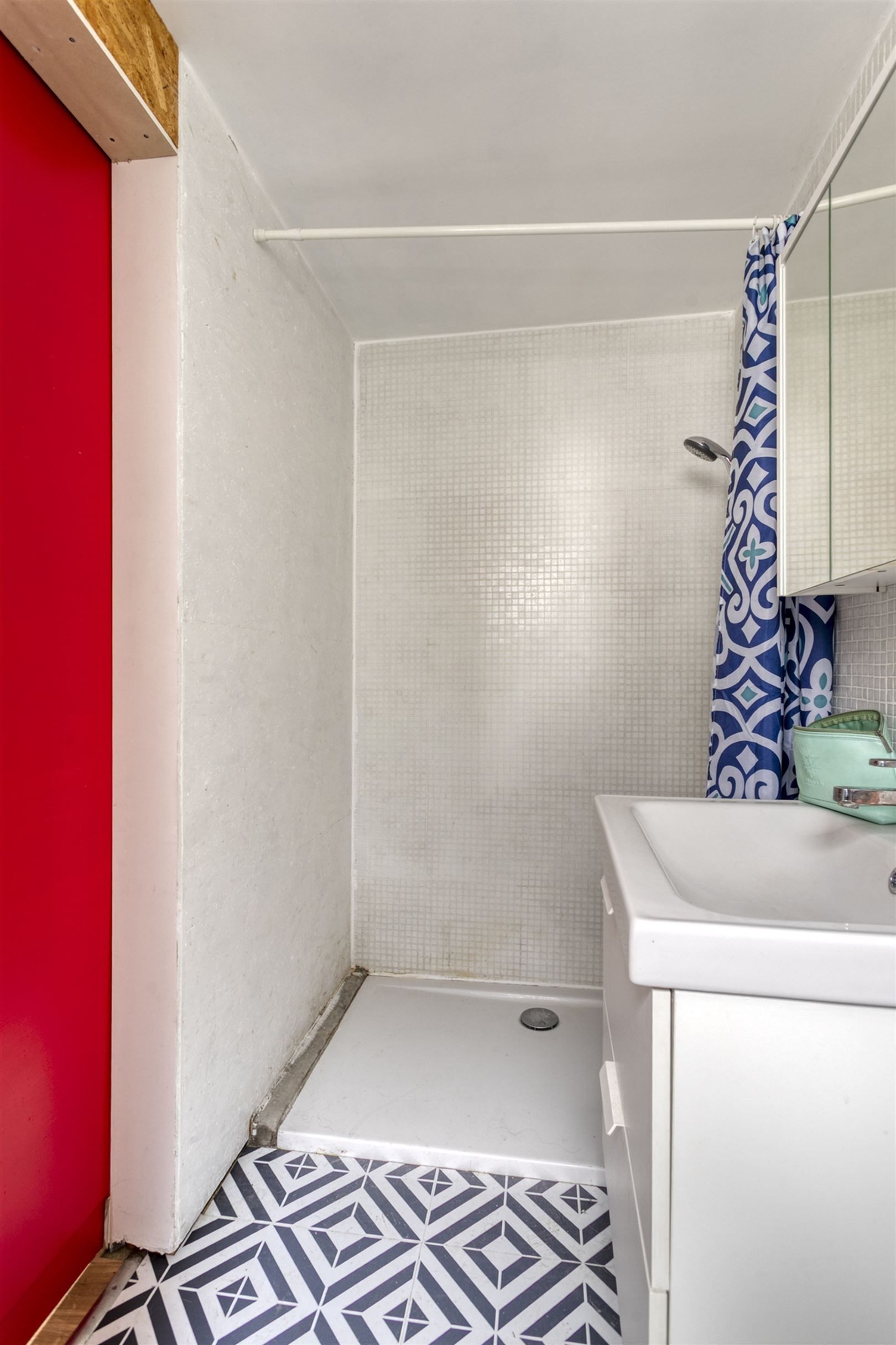Huis met bijgebouw foto 7