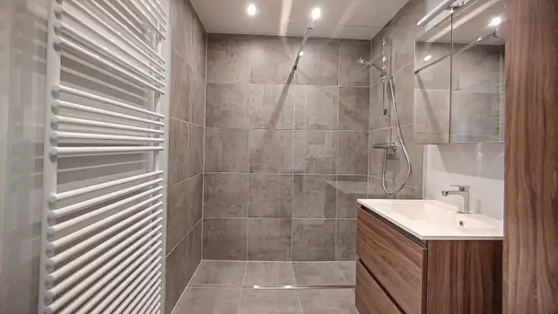volledig gerenoveerd éénslaapkamerappartement foto 2