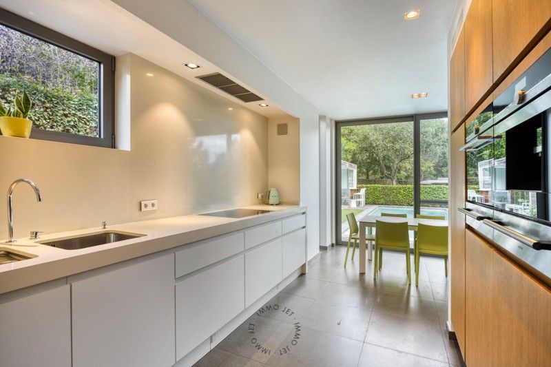 Exclusieve villa met zwembad in rustige wijk nabij het centrum van Beveren foto 9