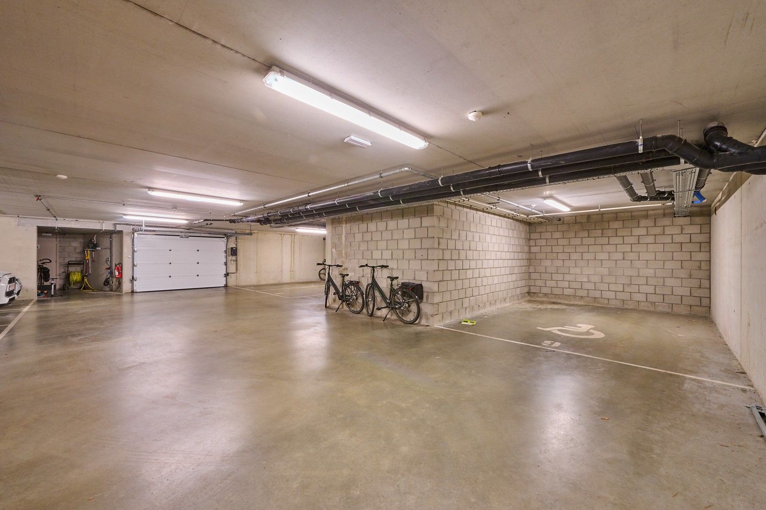 Stijlvol gelijkvloers appartement met zongerichte tuin - EPC 12! foto 21