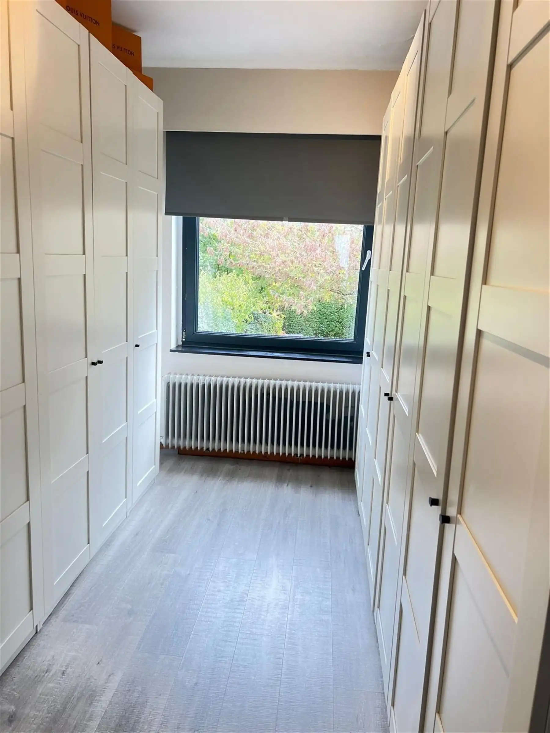 INSTAPKLARE WONING MET GEZELLIGE TUIN foto 9
