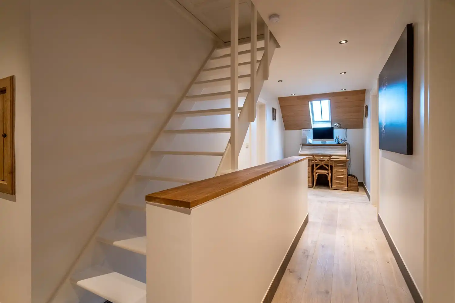 PRACHTVILLA MET ZICHT OP GROEN foto 19