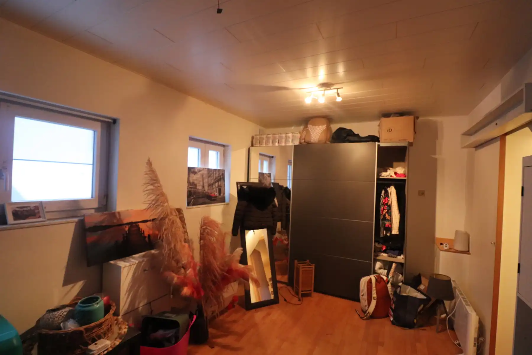 Een appartement op de benedenverdieping met 2 à 3 slaapkamers, garage en terras, vlakbij het centrum van Beerse. foto 11