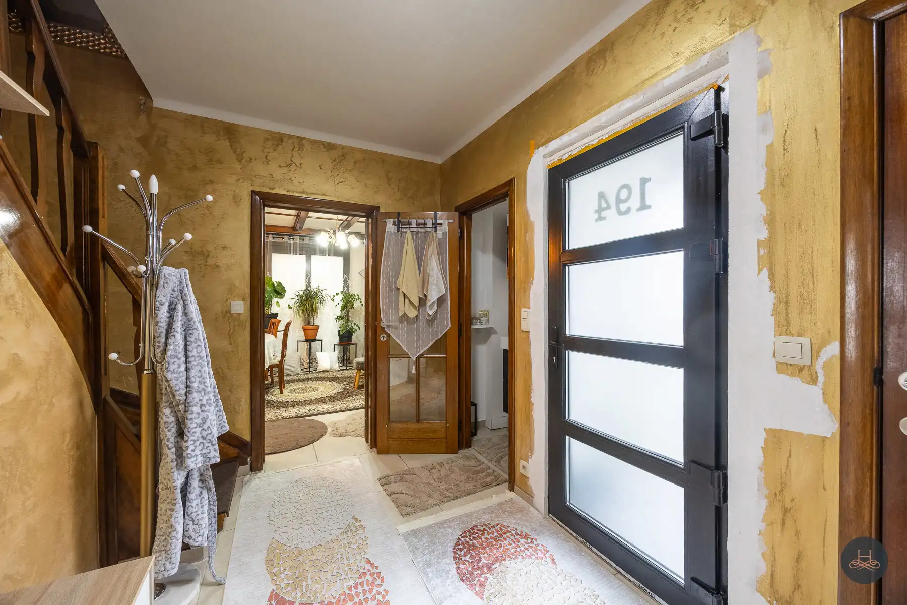 Tijdloze villa vol potentieel foto 7