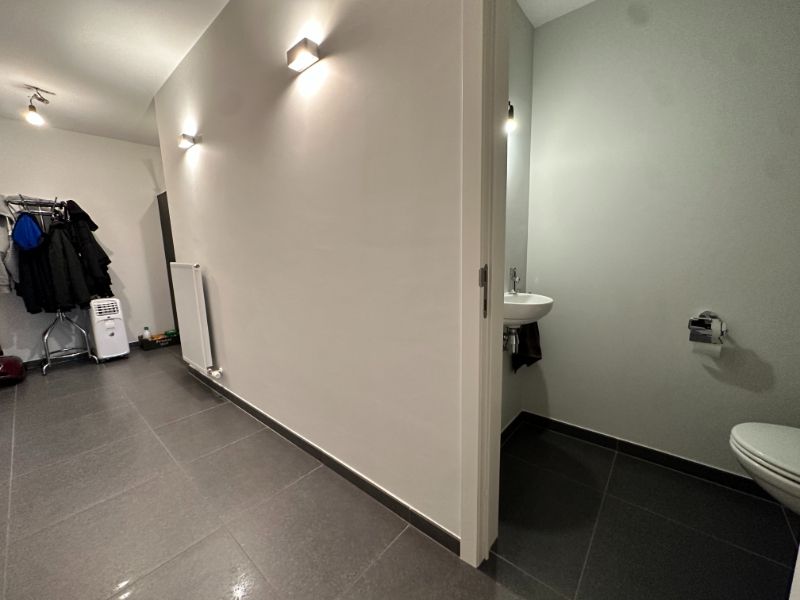 Luxueus appartement (+-131m²) met 2 ruime slaapkamers, terras en garage, centrum van Geel foto 2