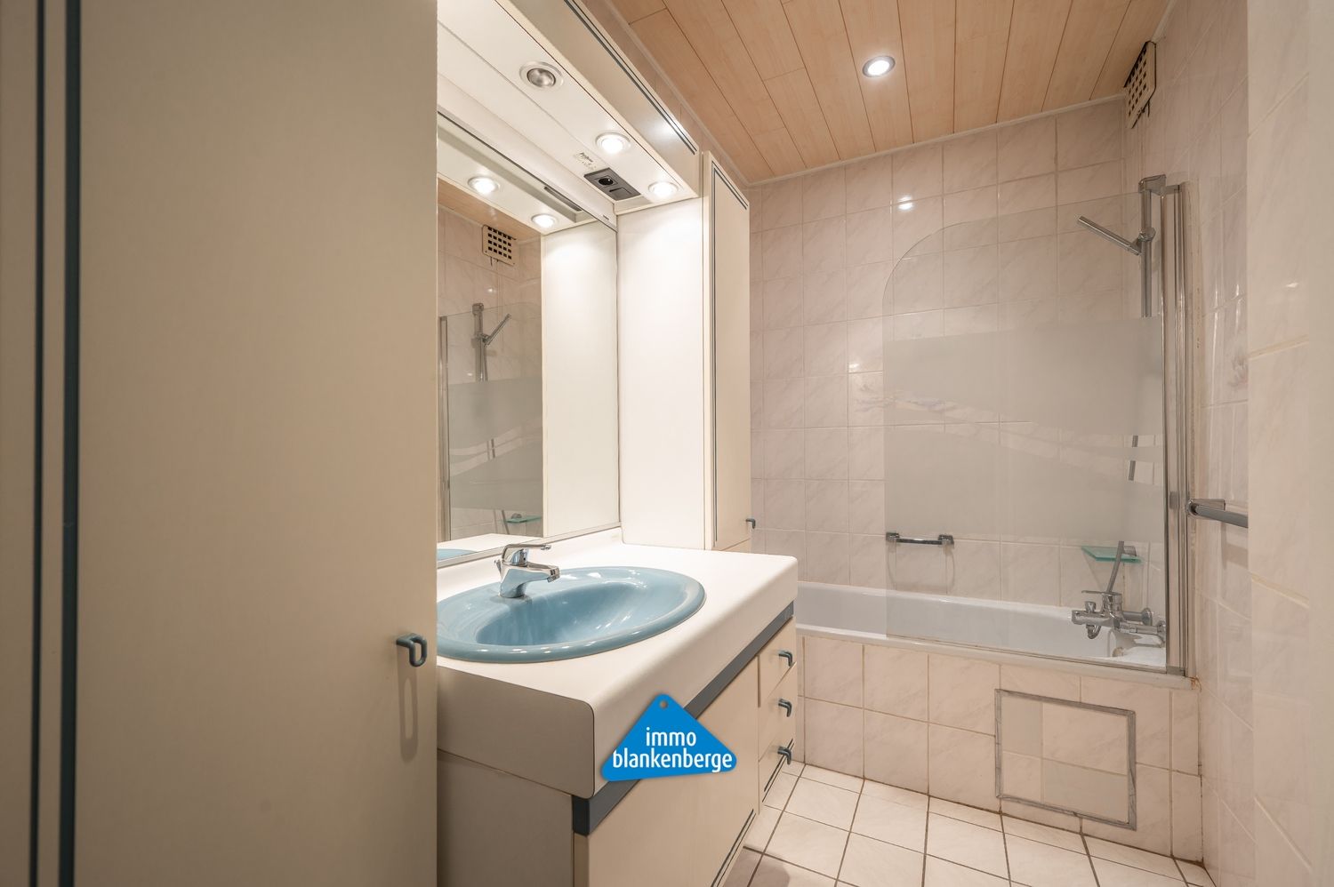 Droom aan Zee – 3-Slaapkamerappartement met Frontaal Zeezicht. foto 11