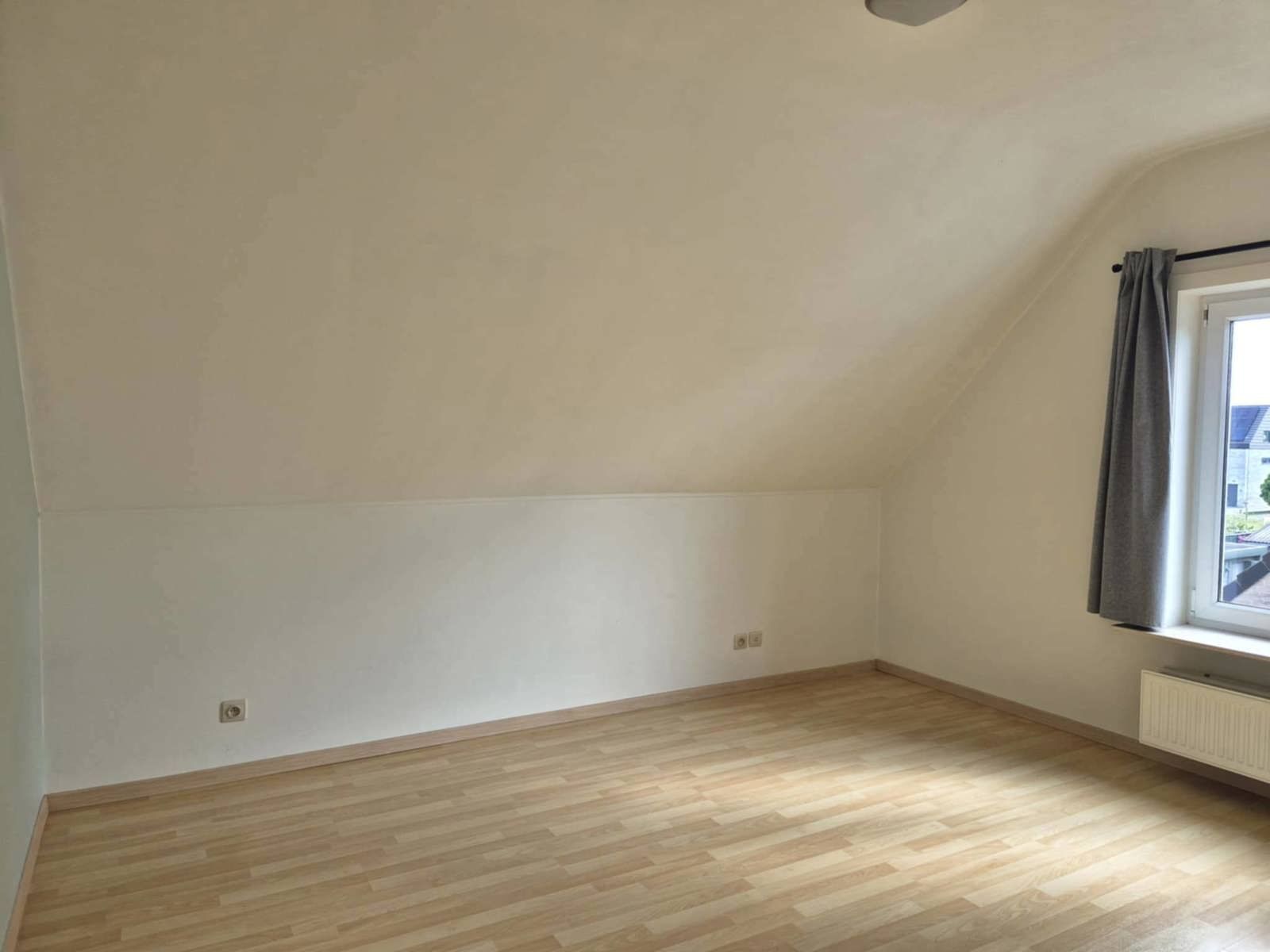 Energiezuinige halfopen bebouwing met 3 slaapkamers foto 7