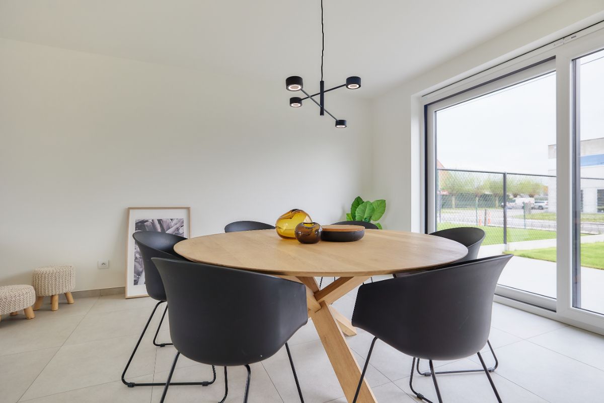 Instapklare, moderne nieuwbouwwoning te Aalst foto 3