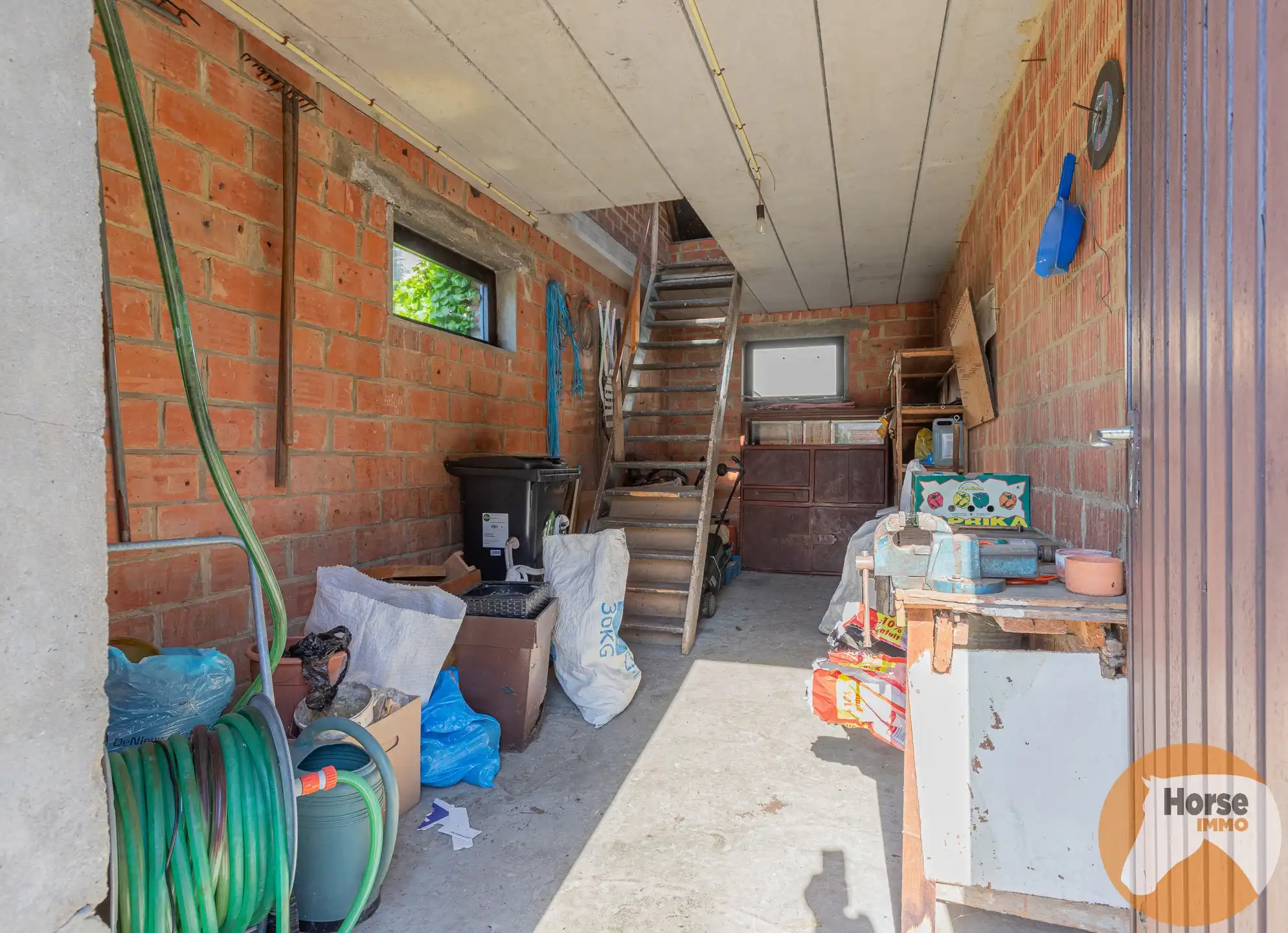 ERONDEGEM - Verzorgde 4-gevelwoning met achterliggende weide foto 25