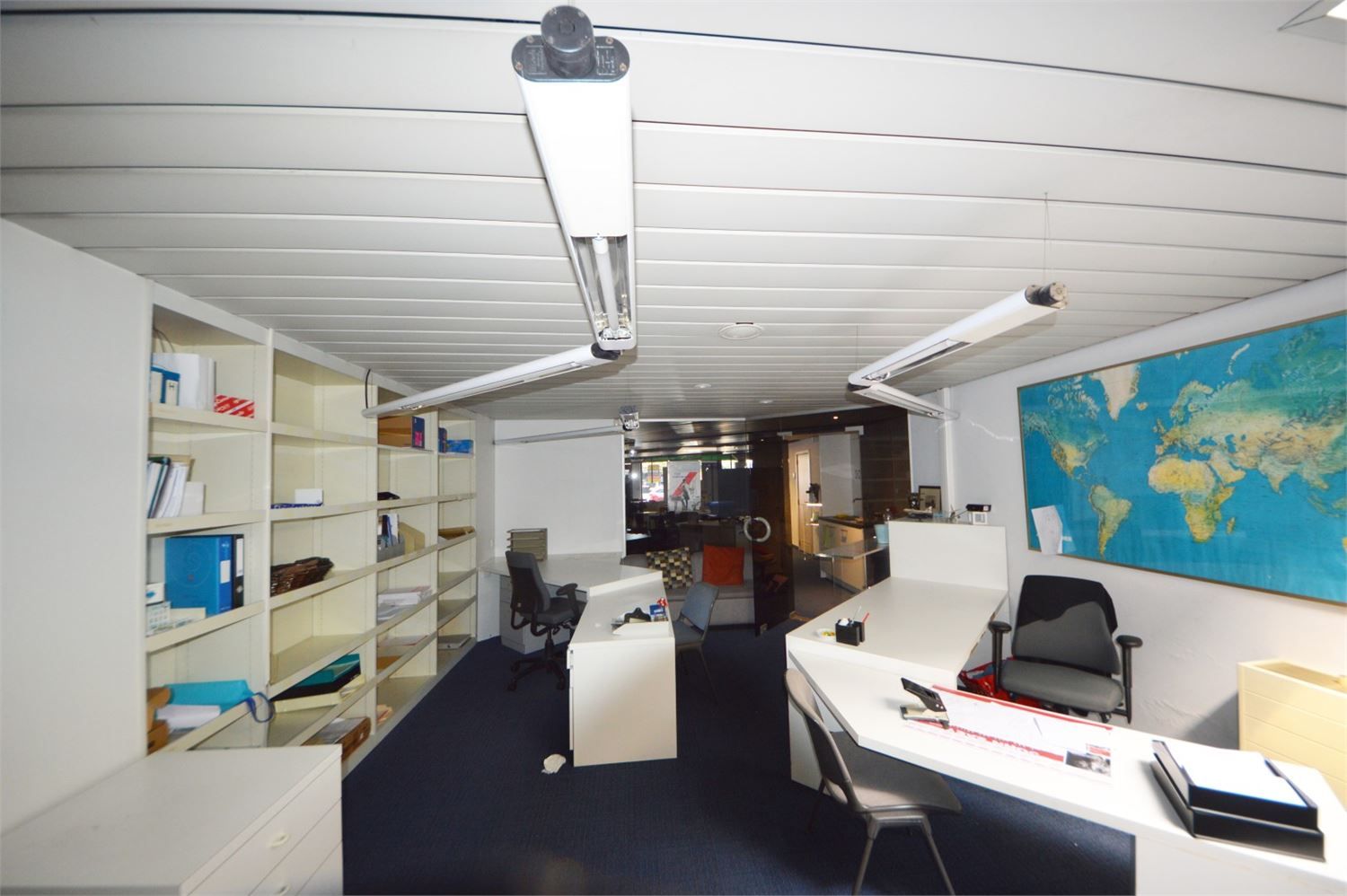 COMMERCIEEL GELIJKVLOERS CENTRUMLAAN foto 7