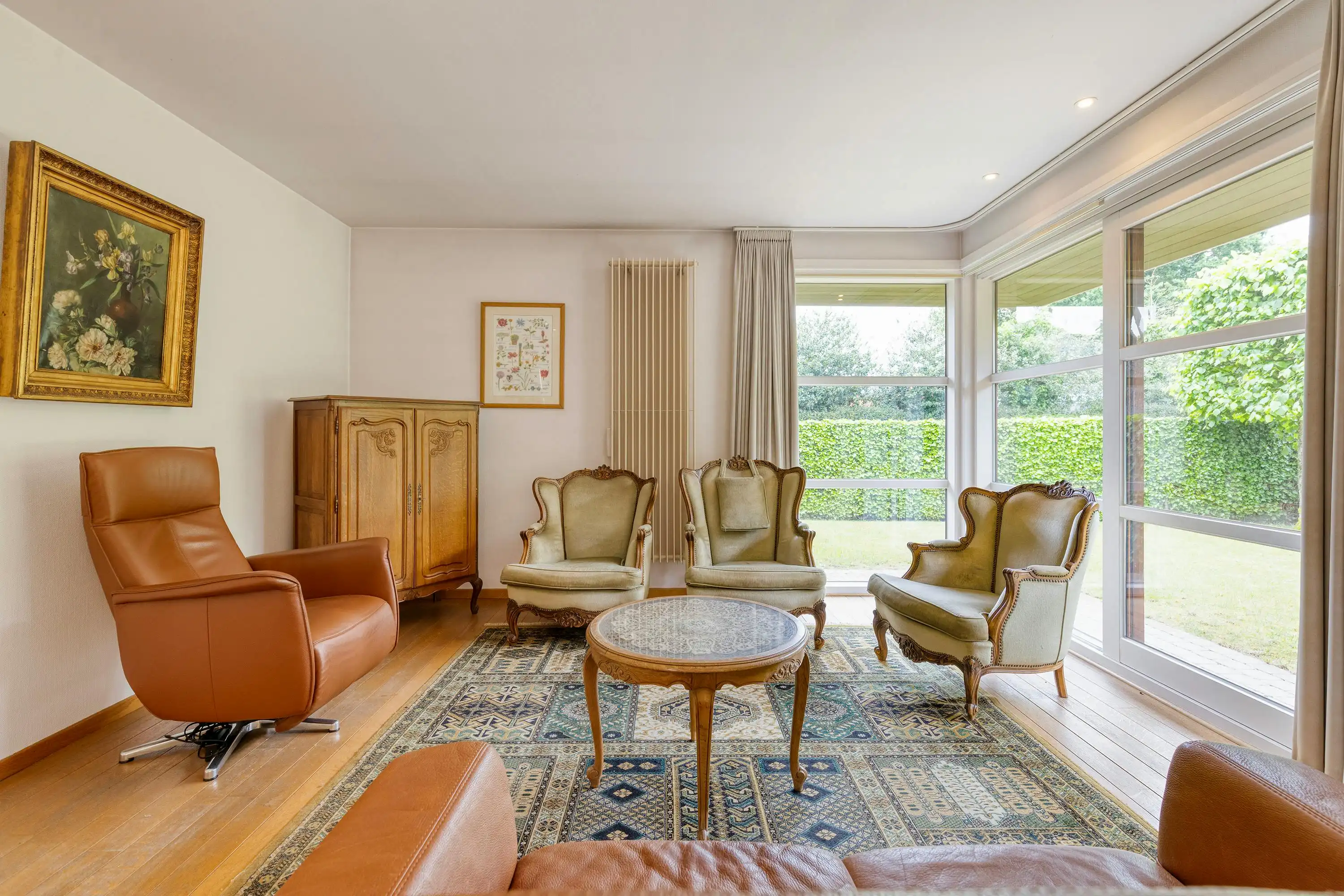 Deze ruime villa op een perceel van 636 m² in Oostrozebeke. foto 4