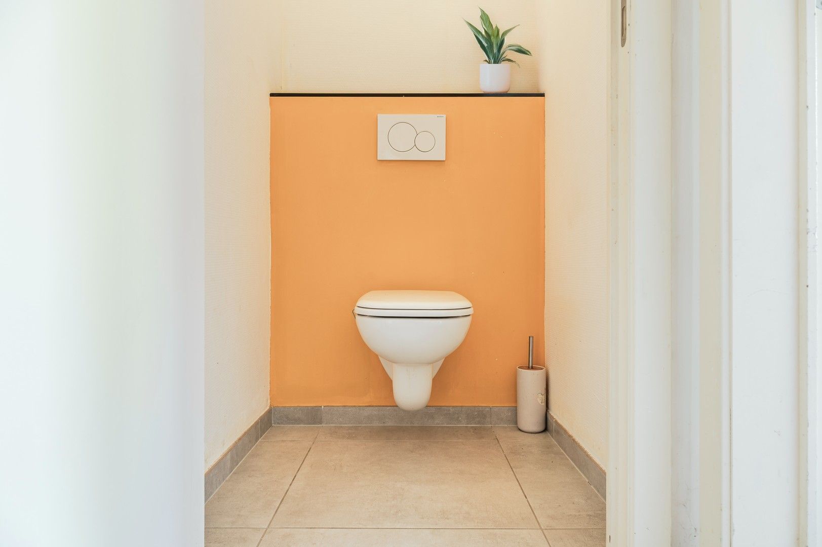 Instapklaar 2 slaapkamer appartement foto 9