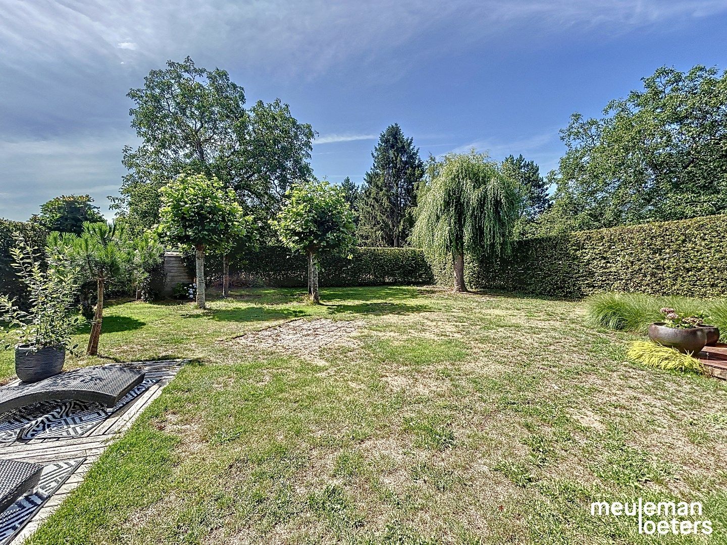 Ruime eigentijdse  villa met zuidgerichte tuin nabij centrum foto 2