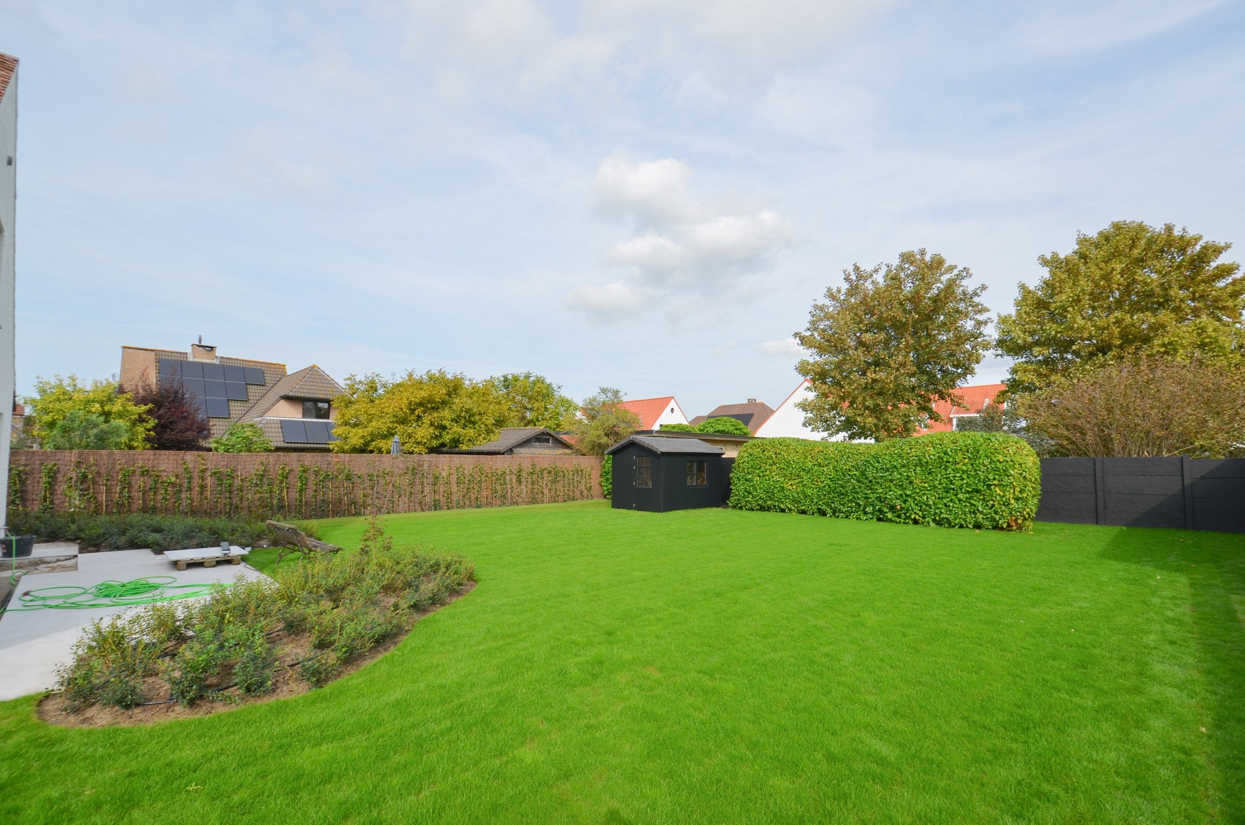 Luxueus volledig gerenoveerde villa met zonnige tuin en zwembad. foto 43