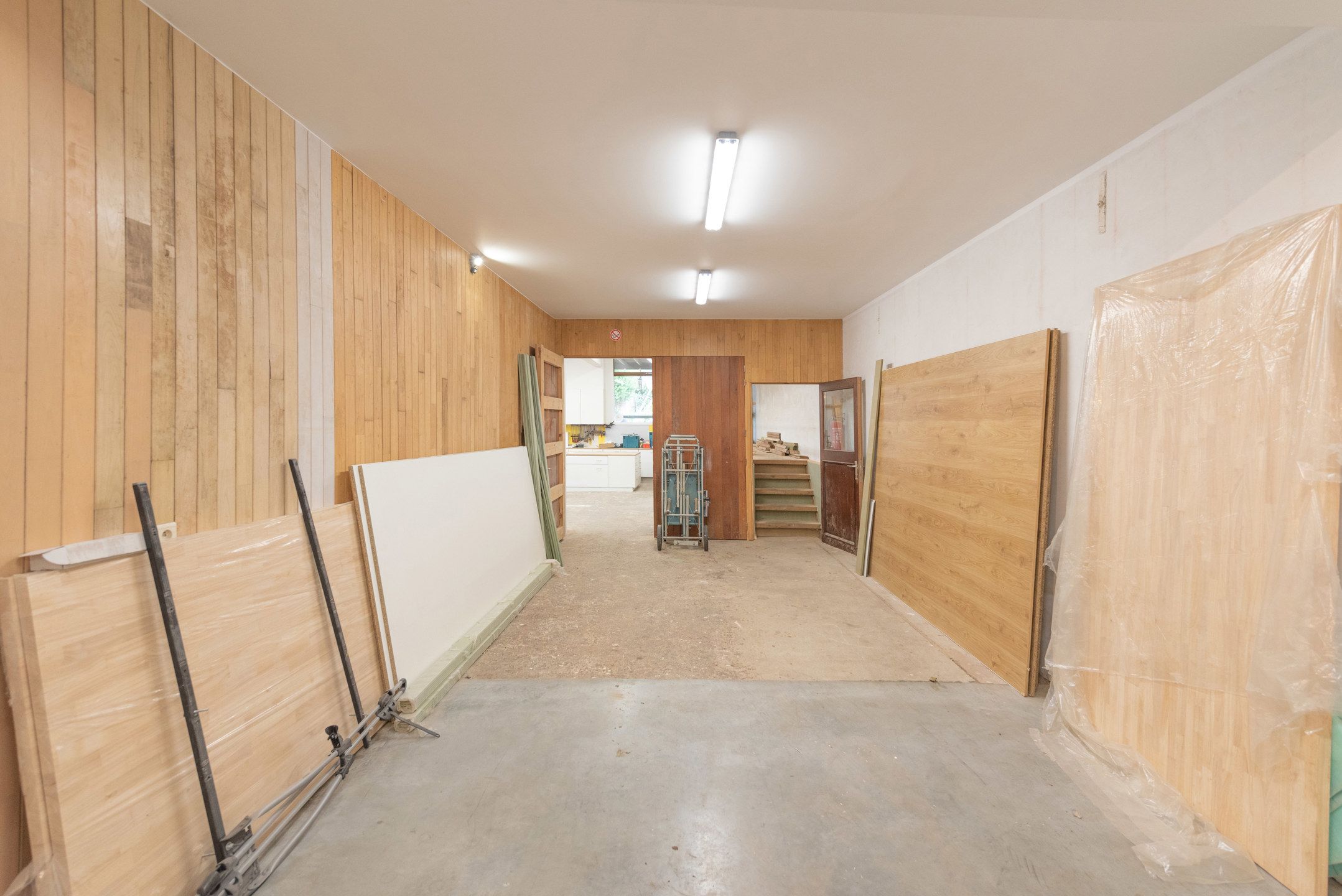 Verrassende woning met riante atelier te Spouwen foto 17