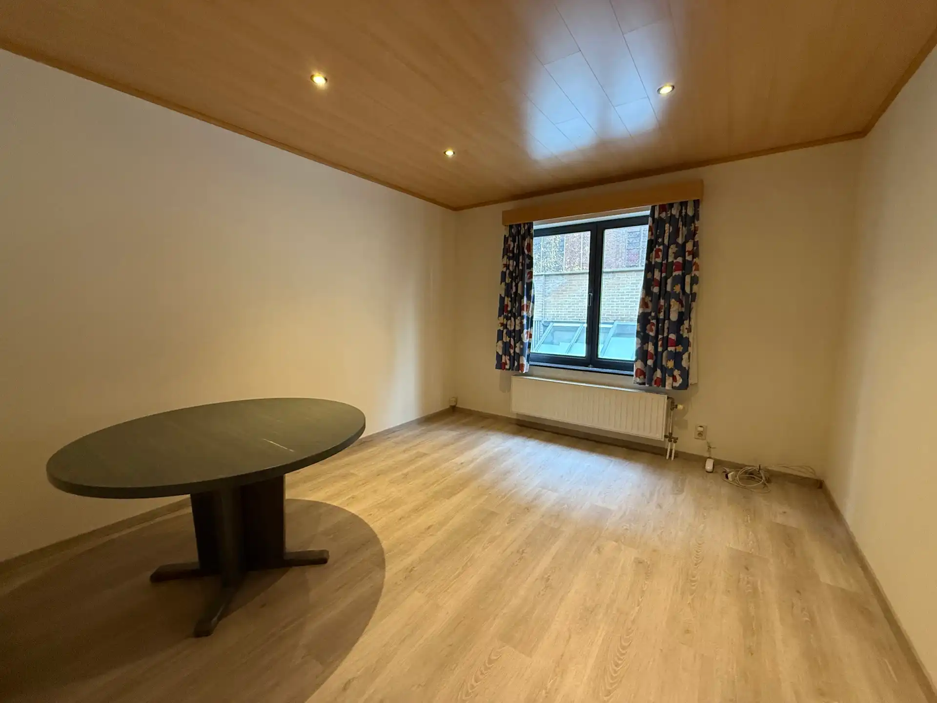 AALST-CENTRUM - Commercieel handelspand met ruim appartement op TOPlocatie. foto 23