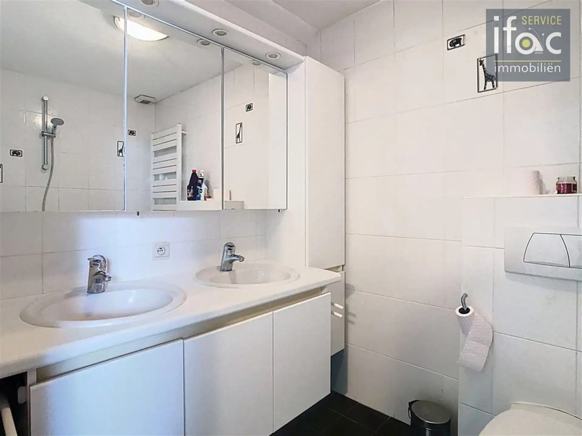 Goed gelegen duplex met 2 slaapkamers en terras foto 8
