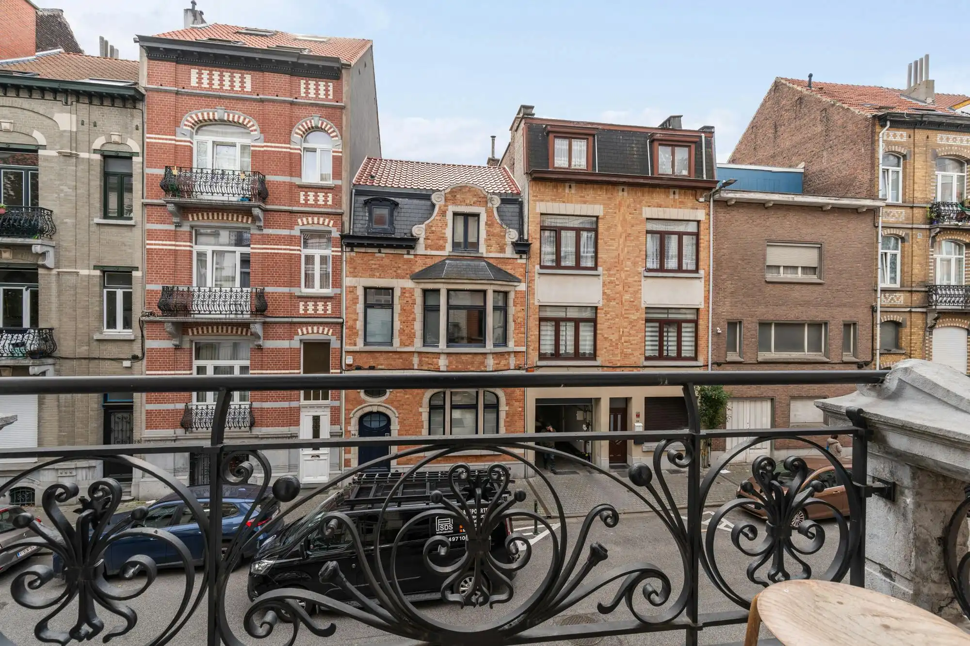 Prachtig en historisch herenhuis met uniek stadszwembad te koop in Molenbeek foto 31
