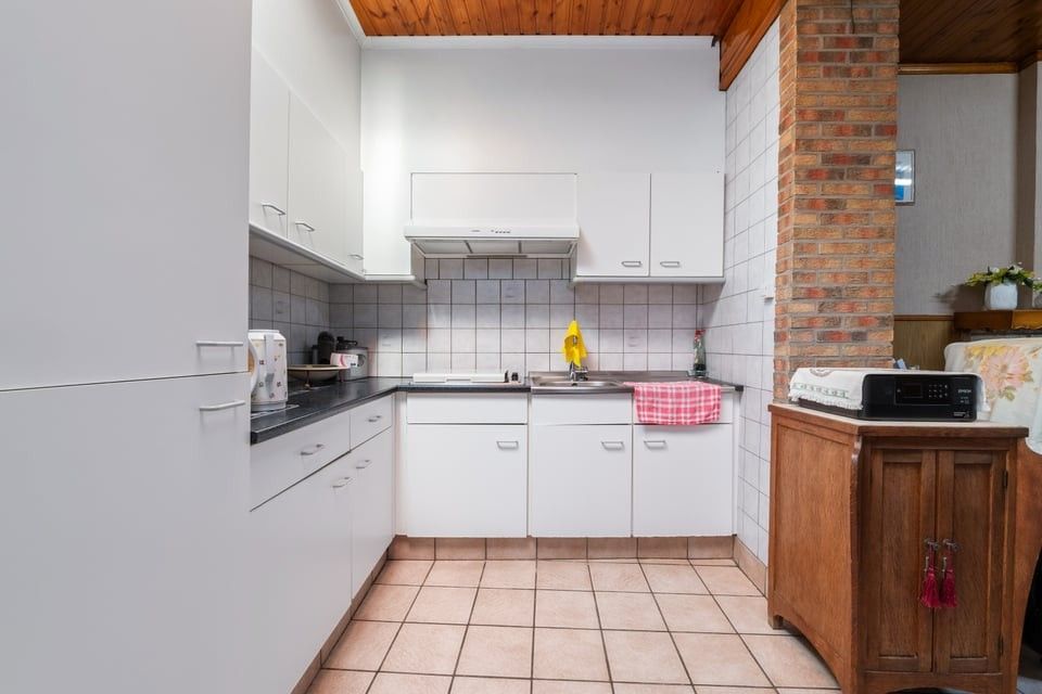 TE RENOVEREN STADSWONING VLAKBIJ HET CENTRUM VAN SINT-TRUIDEN foto 9