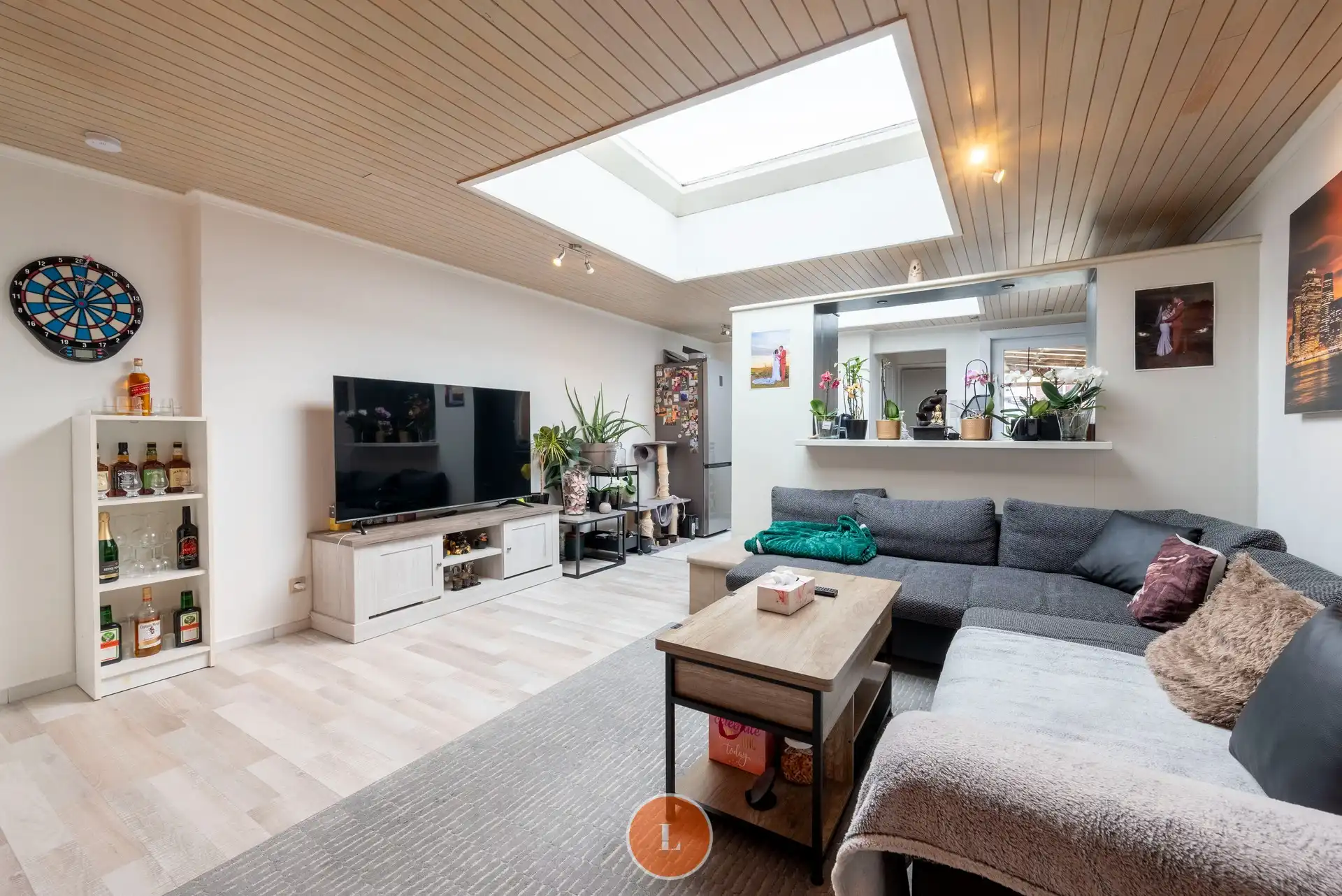 Instapklare woning met 2 slaapkamers, gezellige tuin in Menen. foto 2