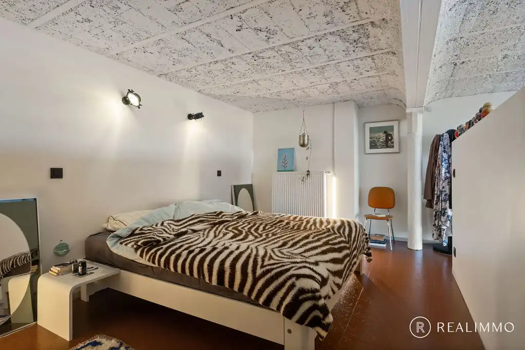 Exclusieve loft met privatieve staanplaats en kelderberging! foto 18