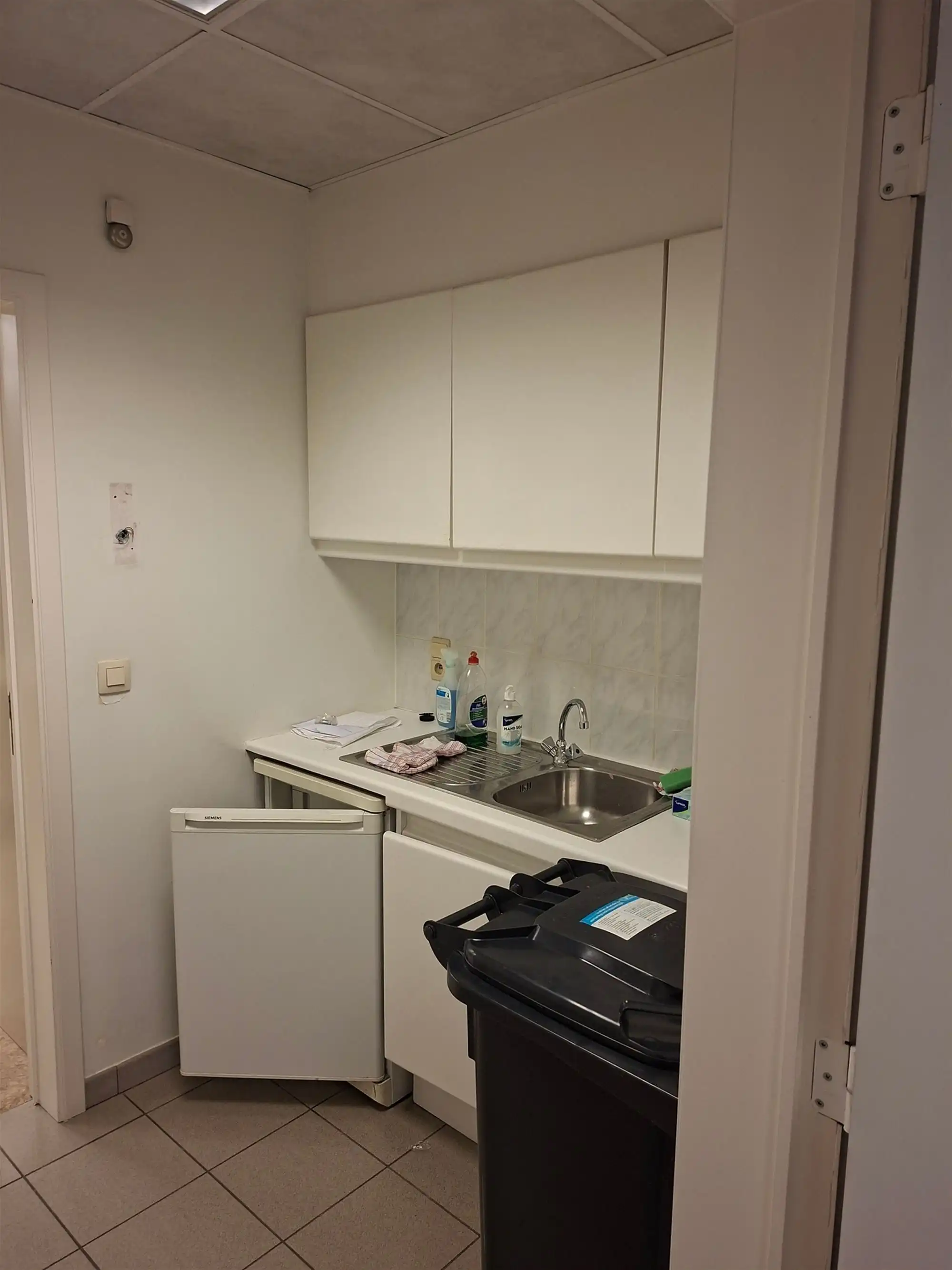 Ruim en praktisch kantoor op centrale locatie in Wuustwezel foto 6